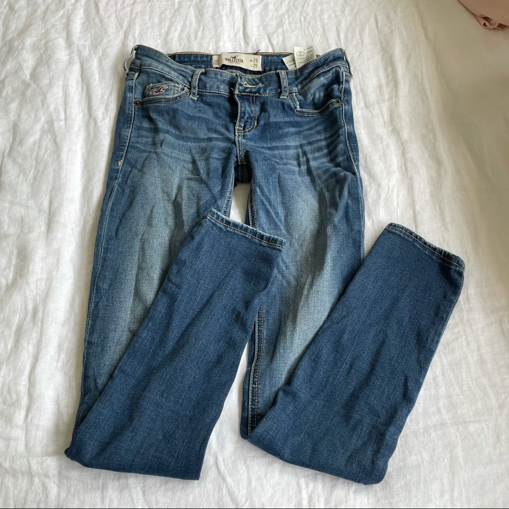 Hollister jeans